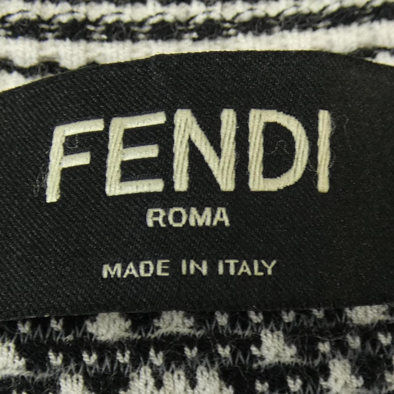 フェンディ FENDI FZY433 AF59 ニット