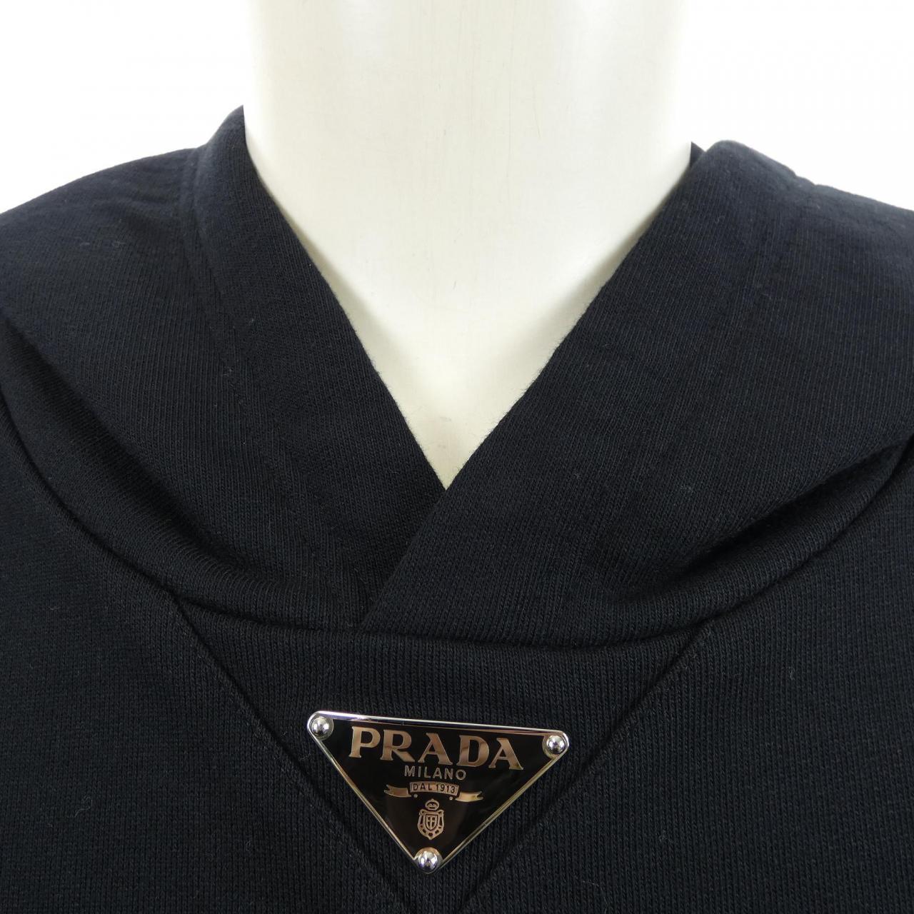 プラダ PRADA トライアングルロゴ UJL45B SOOO 11CC パーカー