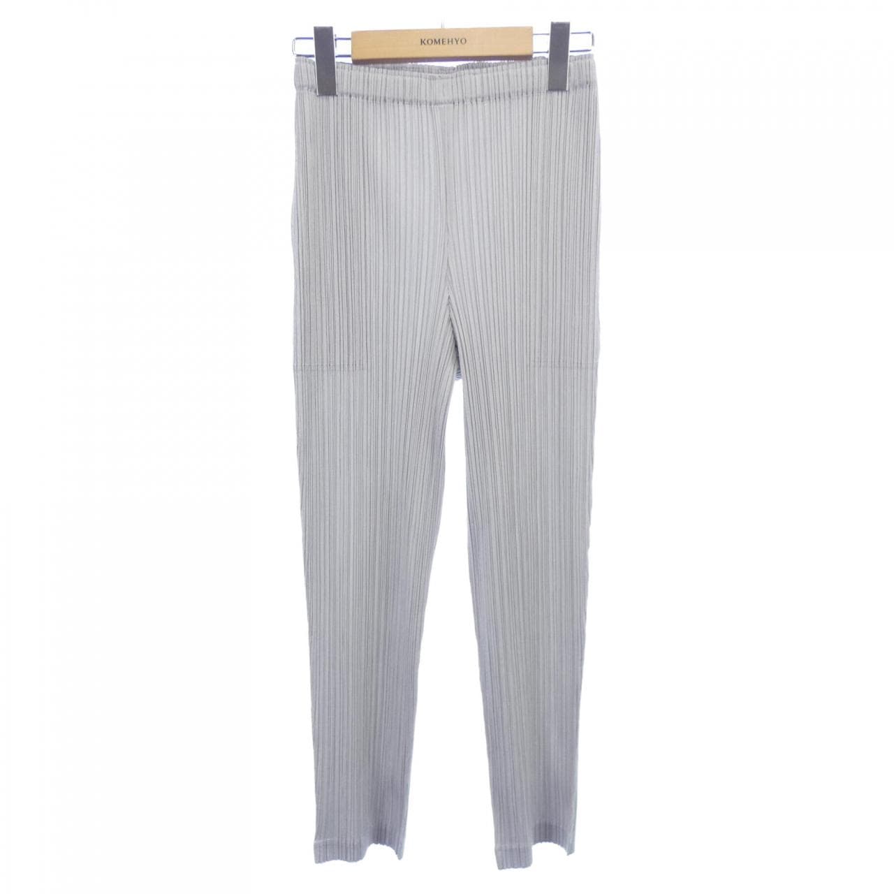 百褶PLEATS PLEASE裤子