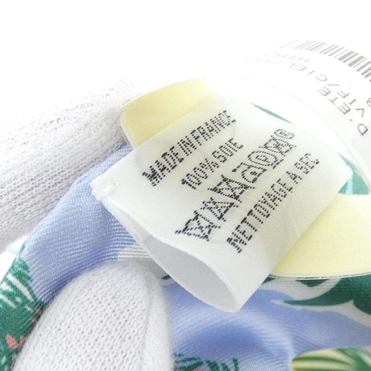 【未使用品】エルメス RAYURES D'ETE ツイリー 063850S スカーフ