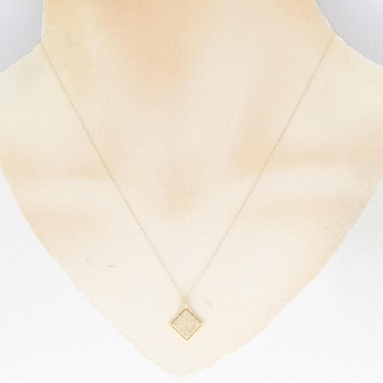 [BRAND NEW] K18YG Diamond necklace 0.20CT