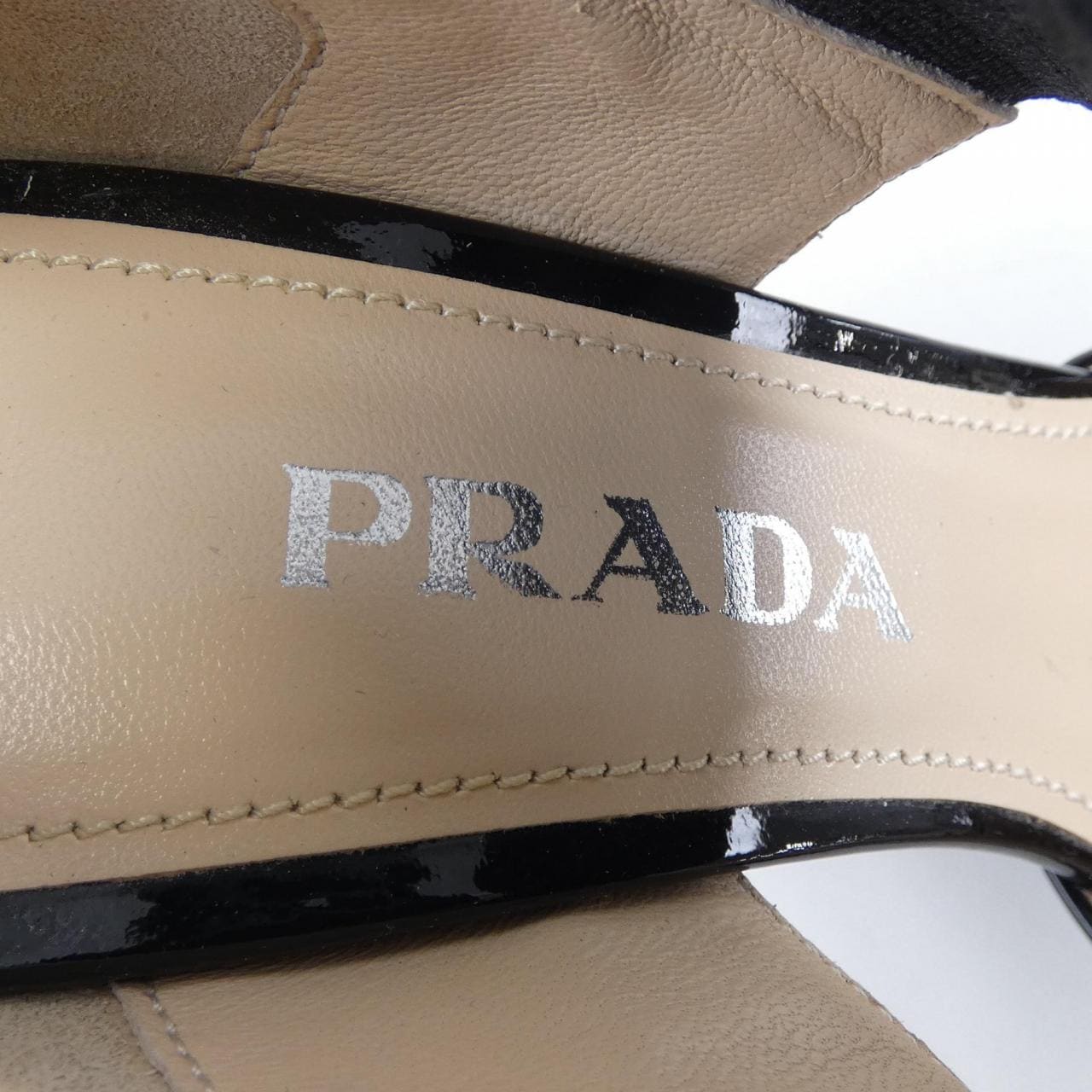 プラダ PRADA パンプス