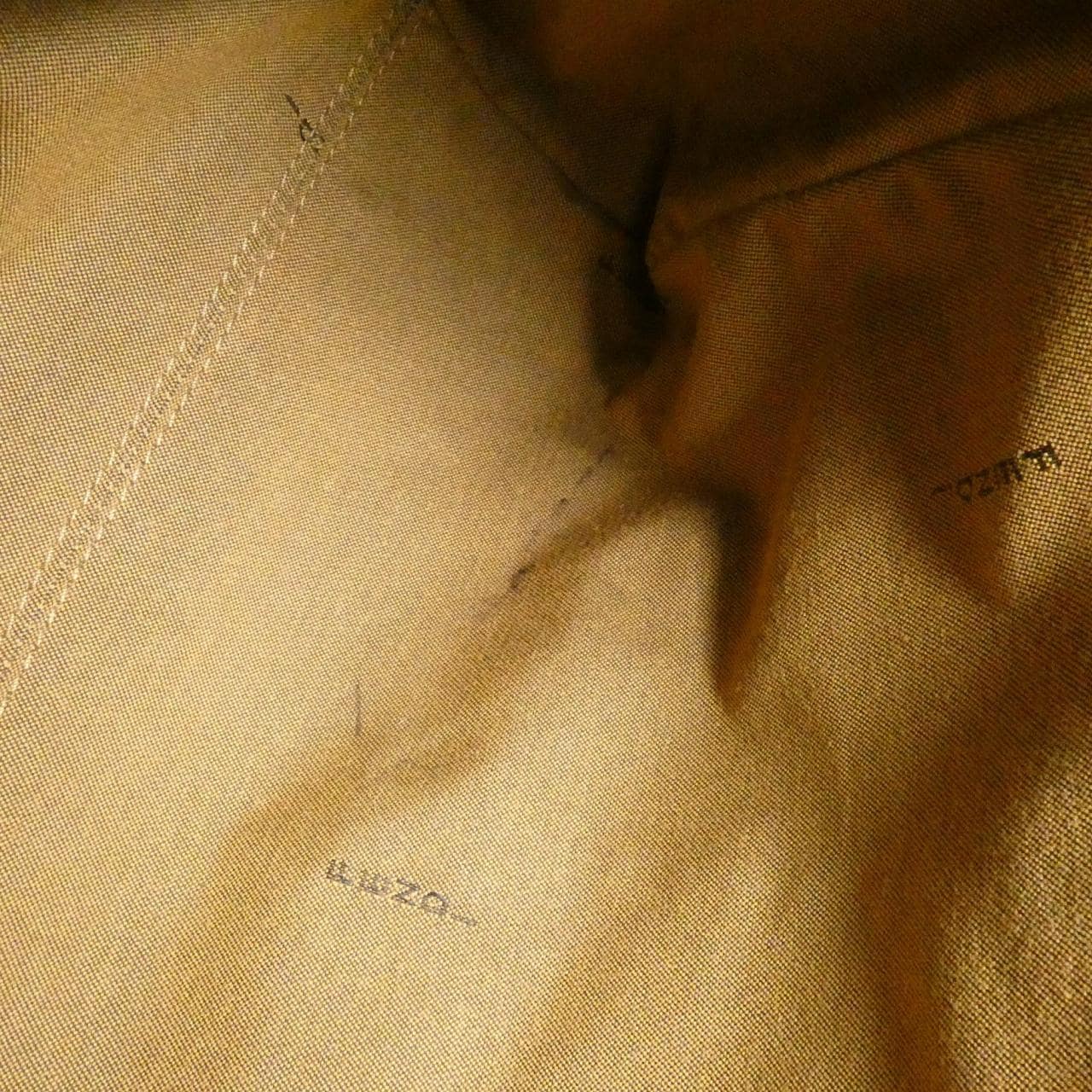 FENDI 8BN205 YVA 包