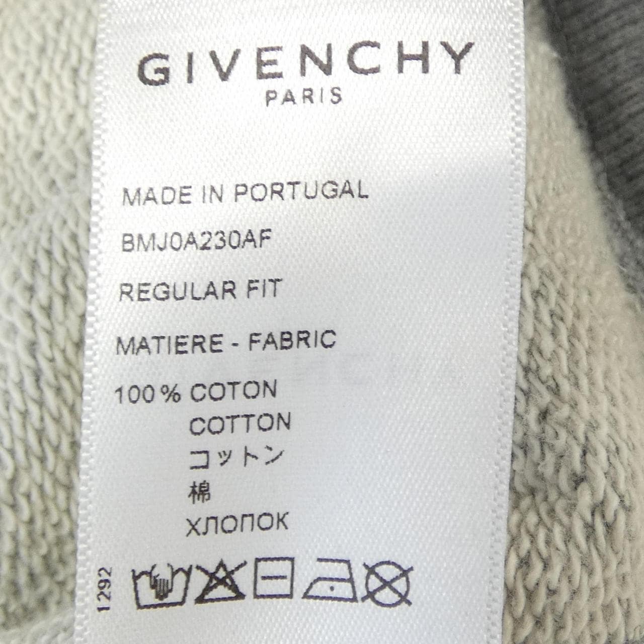 ジバンシー GIVENCHY BMJ0A230AF パーカー
