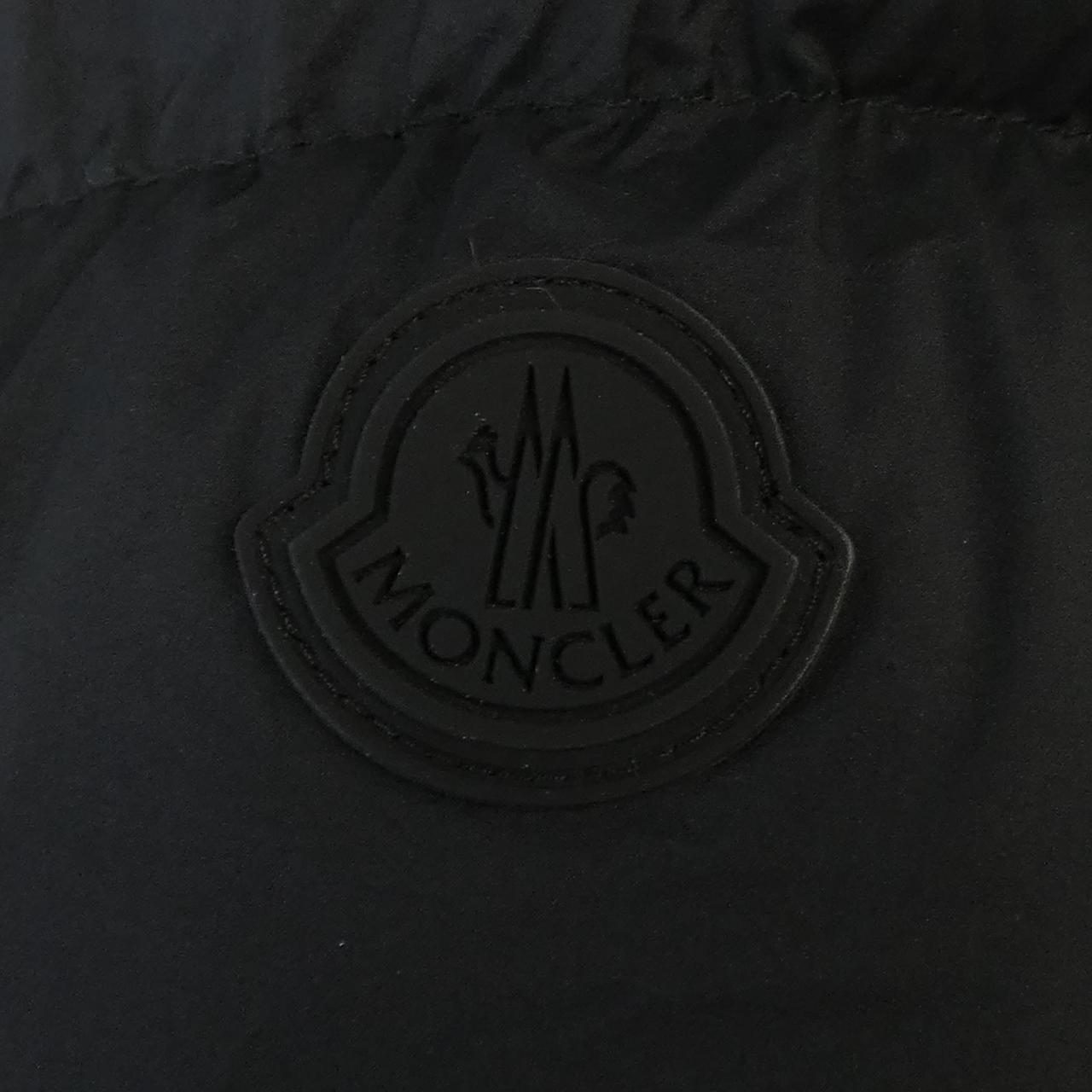 モンクレール MONCLER MADEIRA ダウンジャケット