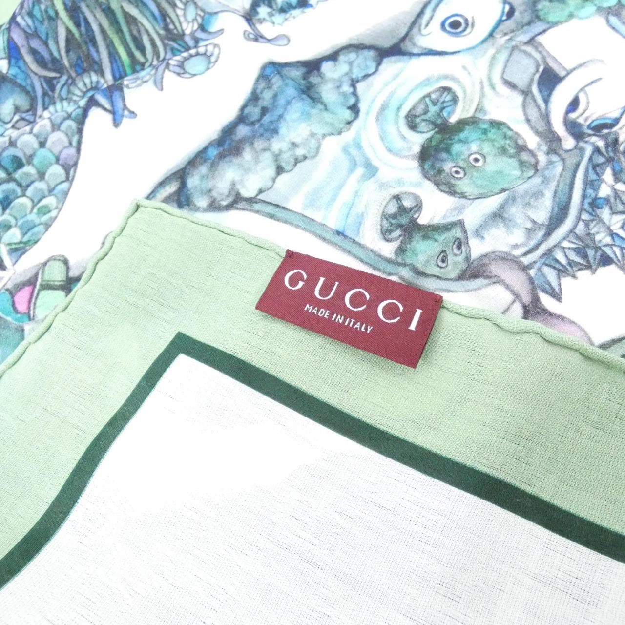 【未使用品】グッチ 863479 3GAQI スカーフ