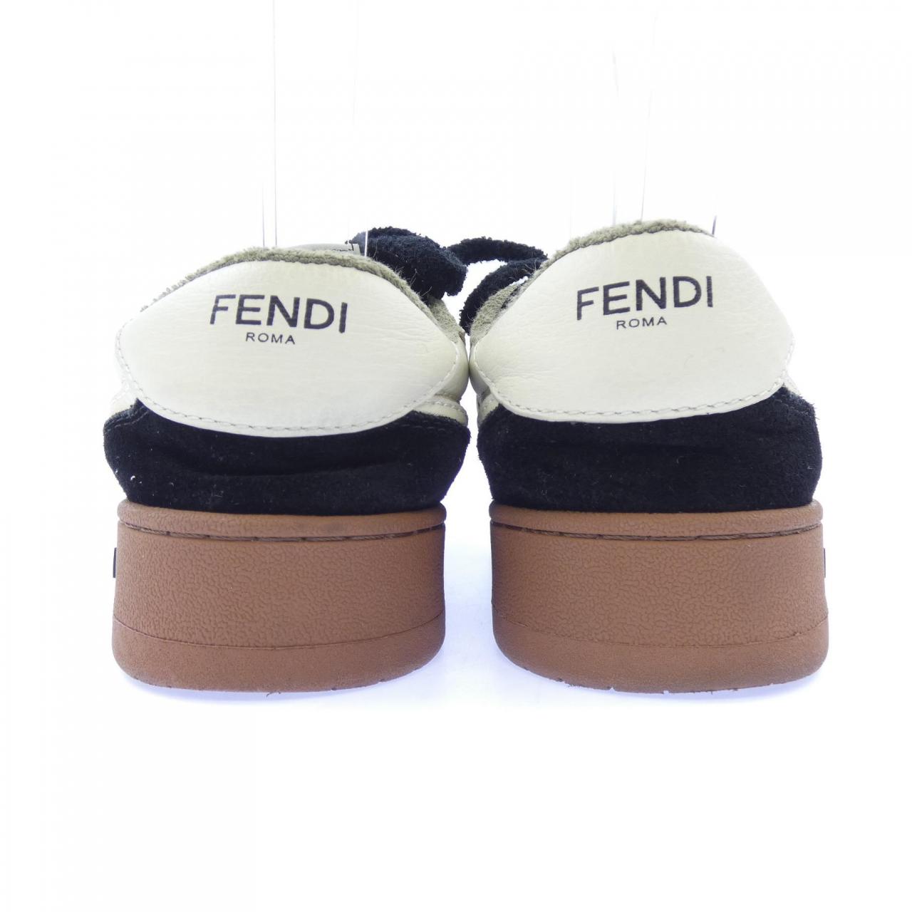 フェンディ FENDI 8E8252 スニーカー