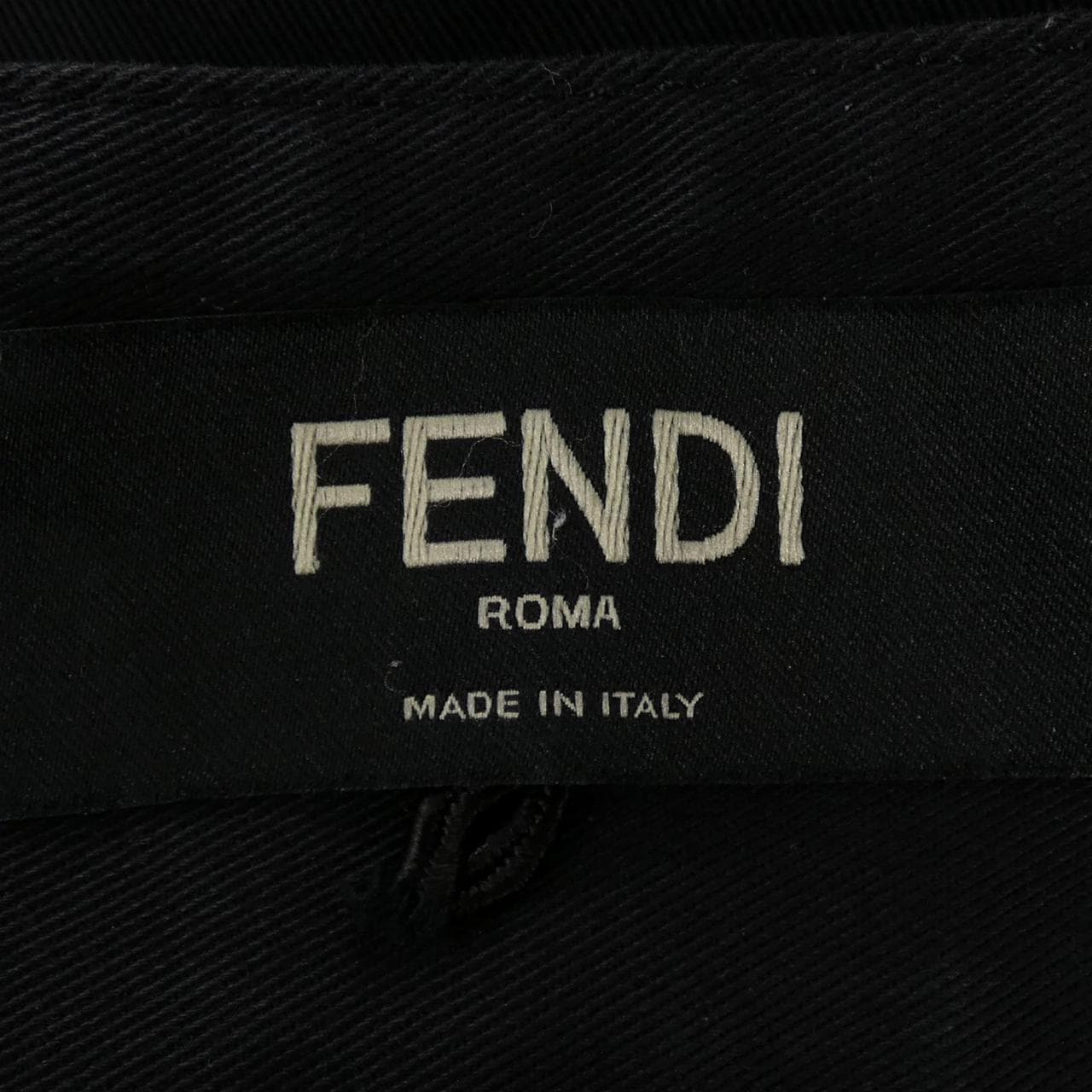 フェンディ FENDI パンツ