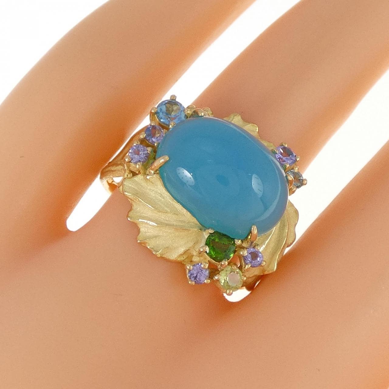 K18YG Chalcedony Ring 6.18CT