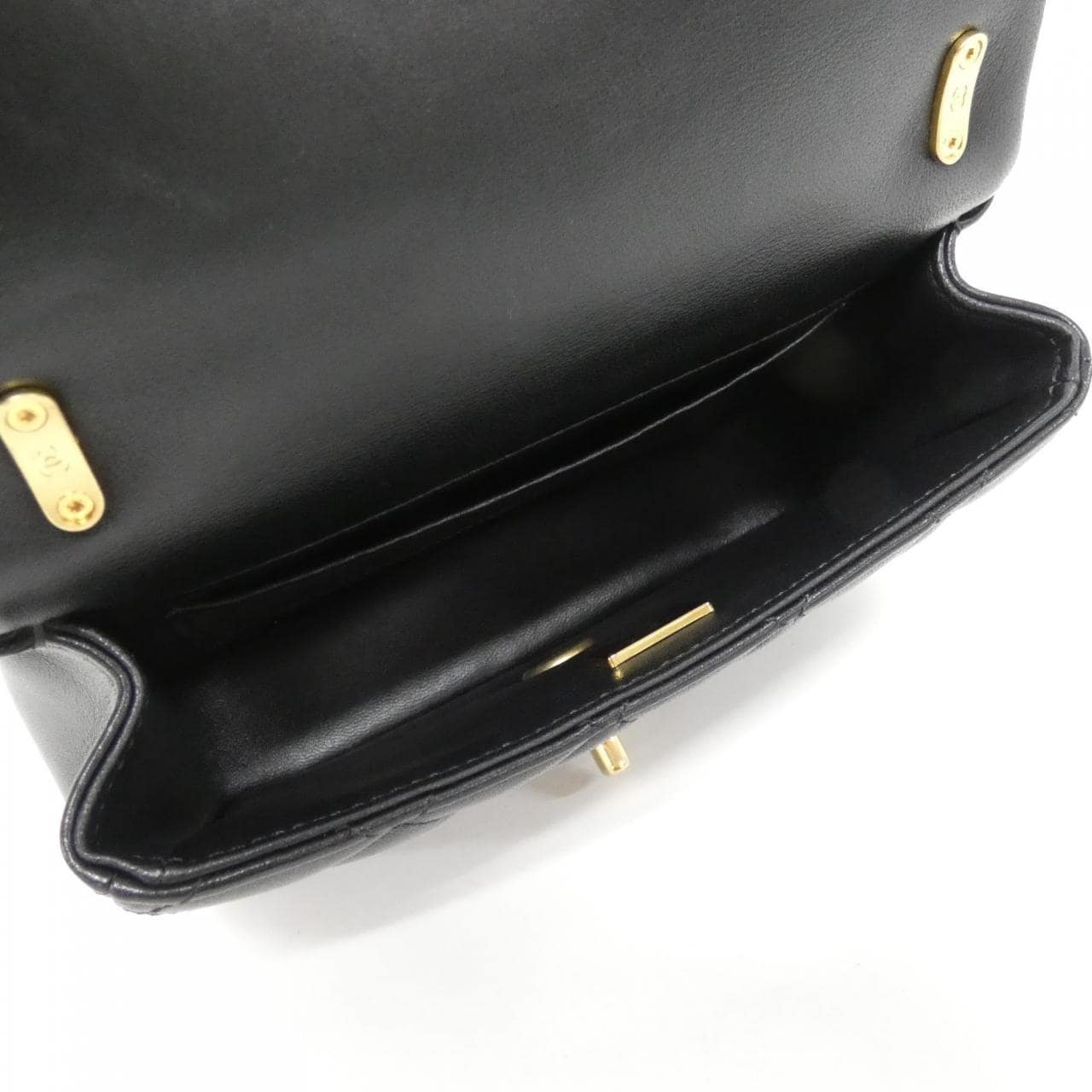 シャネル AS4385 バッグ