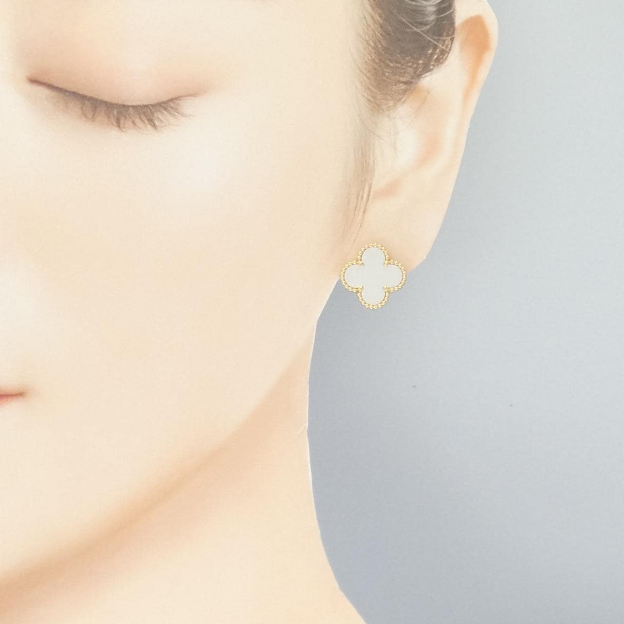 ヴァンクリーフ&アーペル ヴィンテージアルハンブラ ピアス