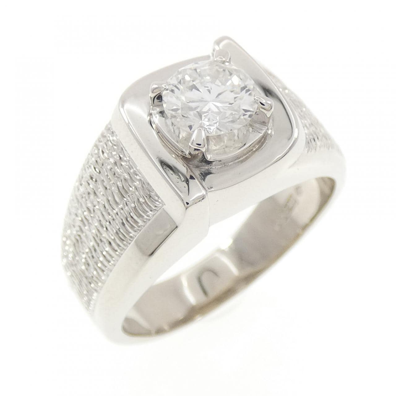 PT900 ダイヤモンド リング 0.85CT