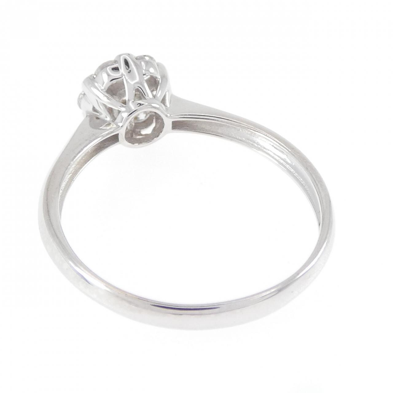 750WG フラワー ダイヤモンド リング 0.39CT