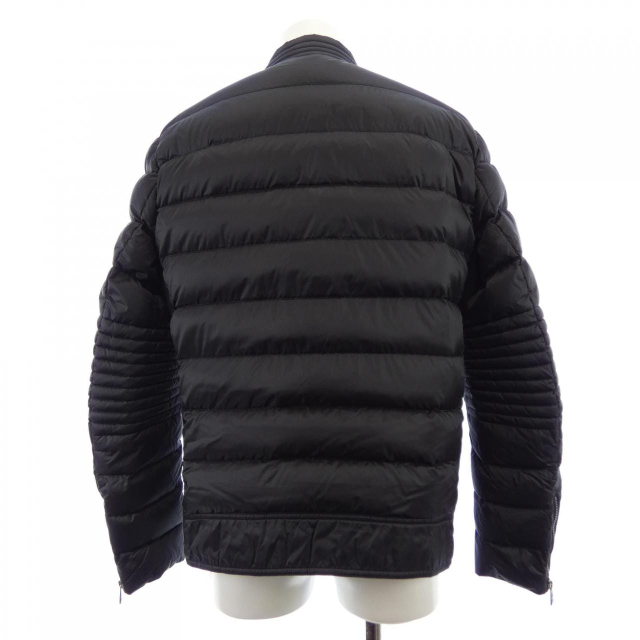 モンクレール MONCLER AUBIN ダウンジャケット