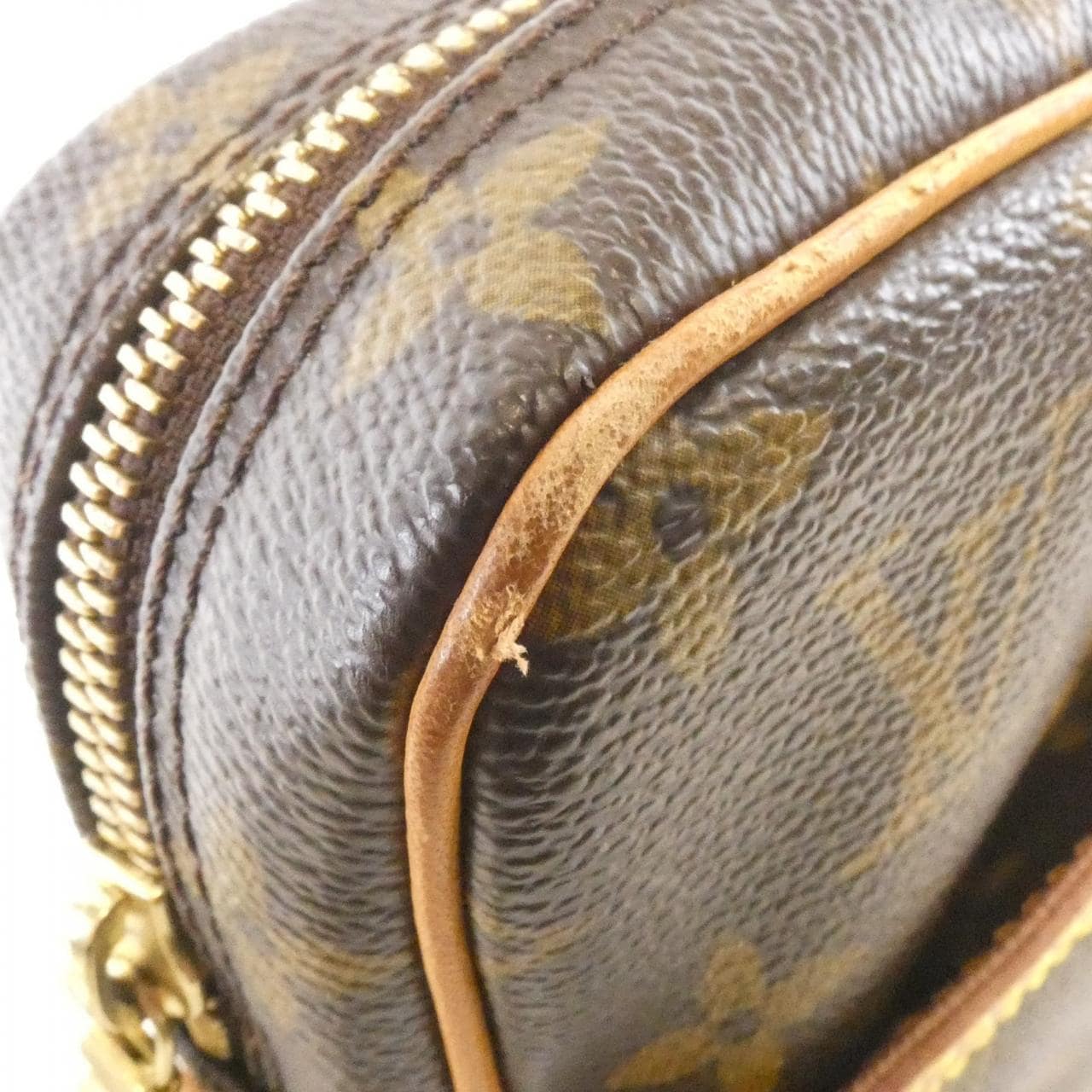 ルイヴィトン モノグラム ダヌーブ M45266 ショルダーバッグ