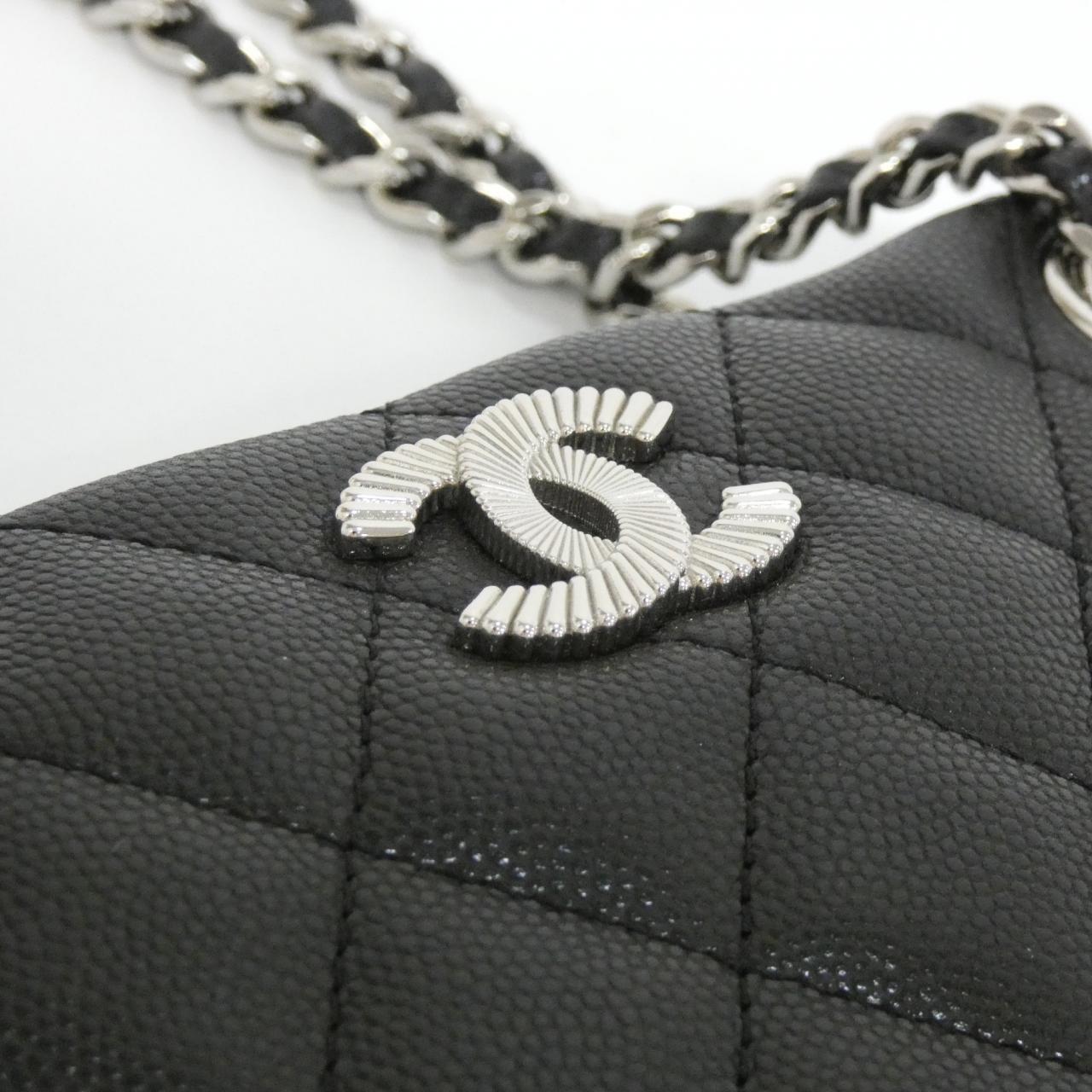 シャネル AP4417 チェーンクラッチ