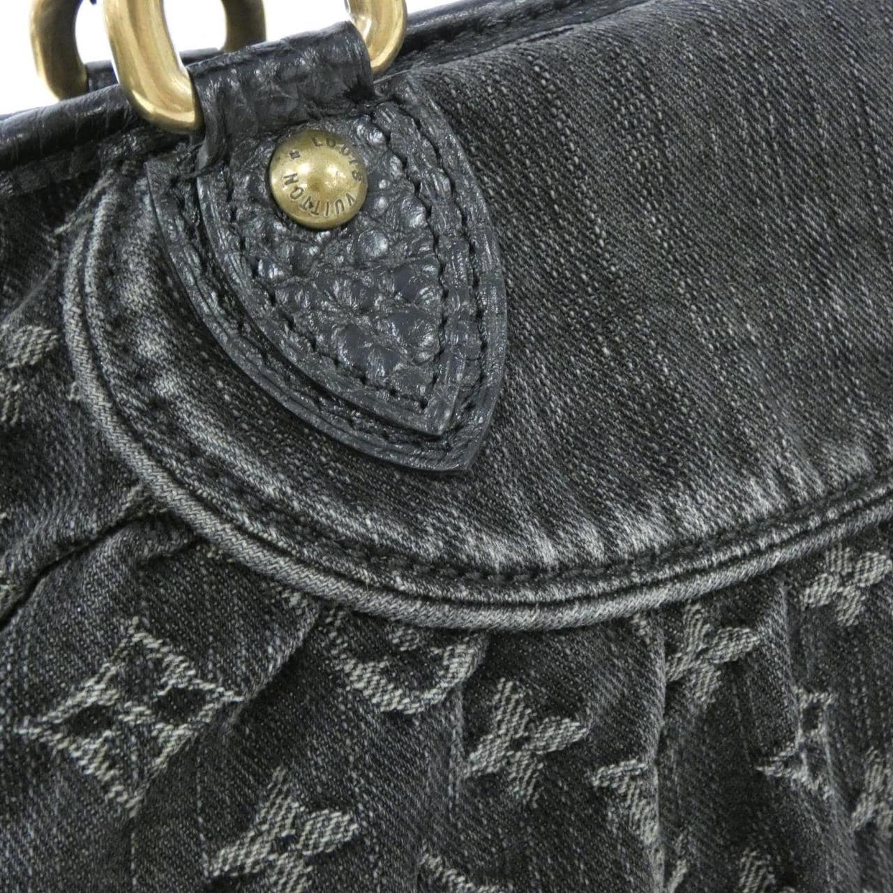 LOUIS VUITTON Monogram Denim Neo Cubby 中号包 M95351