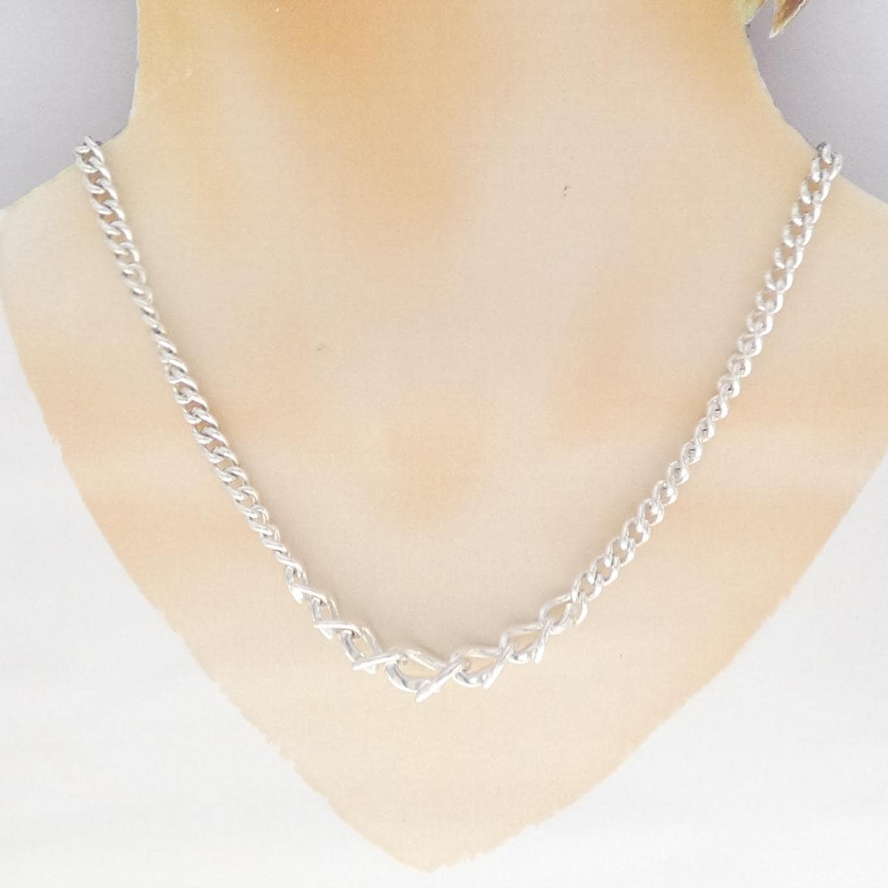 ティファニー フォージ グラジュエイテッド ネックレス