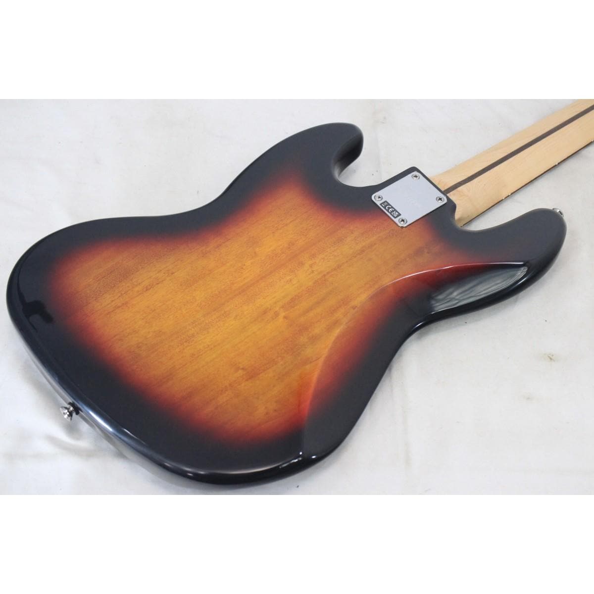 ＳＱＵＩＥＲ　　ＡＦＦＩＮＩＴＹ　ＪＡＺＺ　ＢＡＳＳ　Ｖ