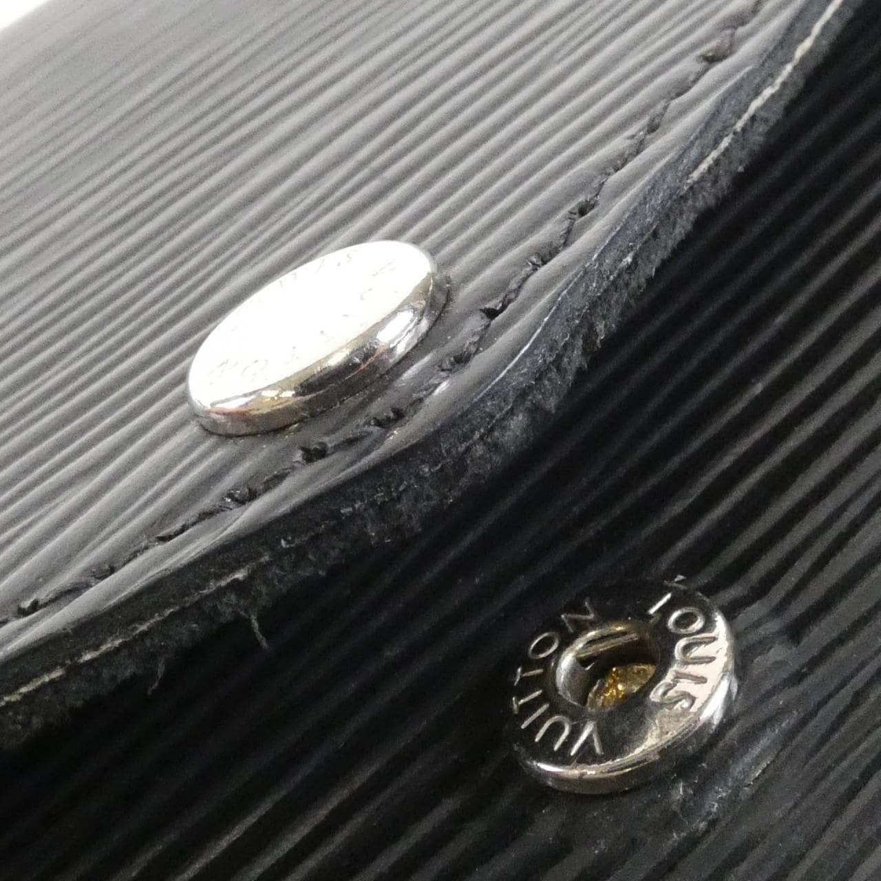 ルイヴィトン エピ ポシェット フェリシー M62648 ショルダーバッグ