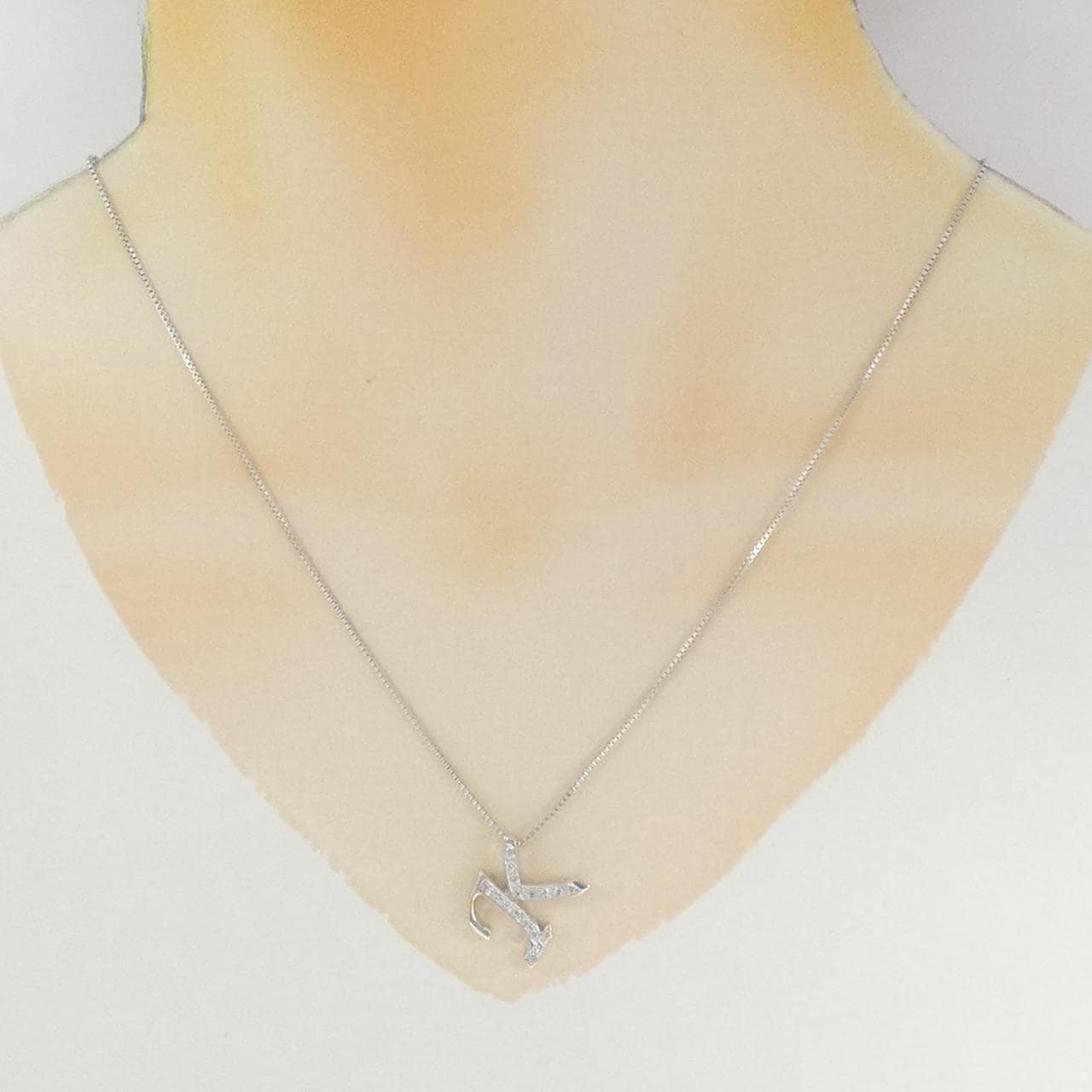 K18WG イニシャルK ダイヤモンド ネックレス 0.17CT