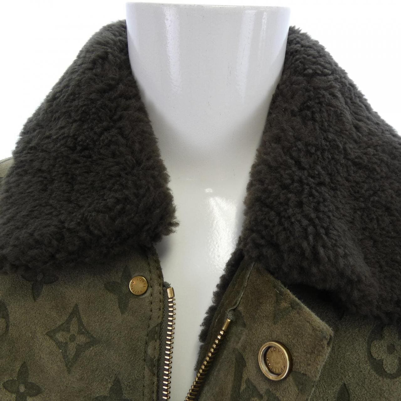 ルイヴィトン LOUIS VUITTON LVSEモノグラムシアリング HML42EYGL ムートンジャケット