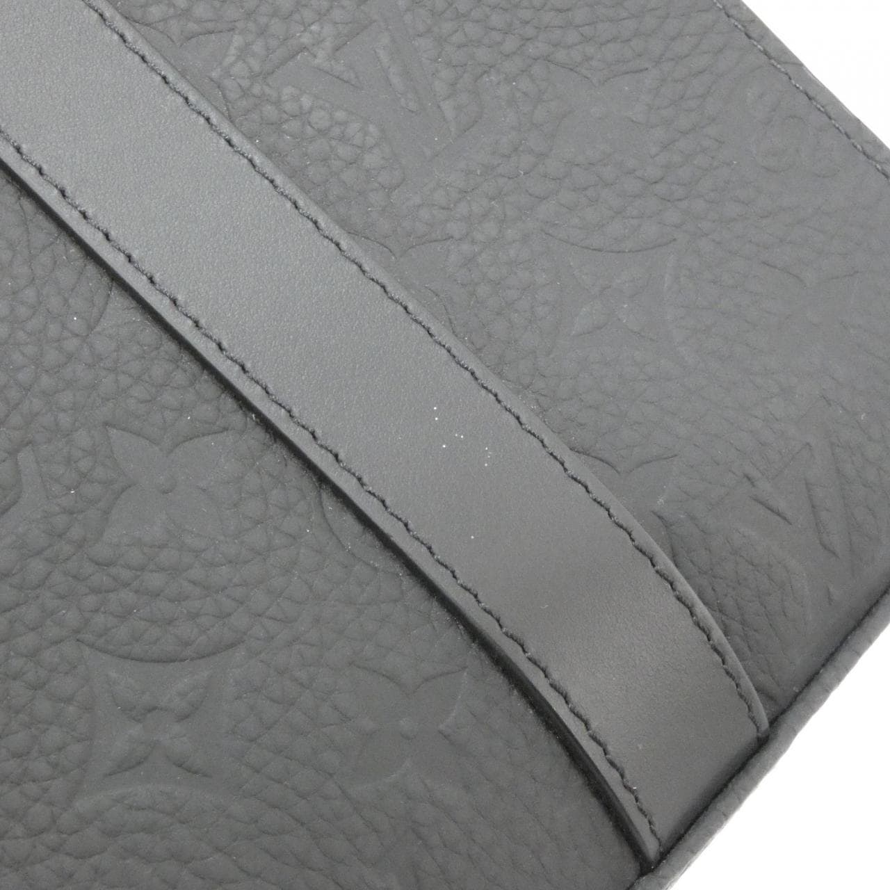 ルイヴィトン トリヨン モノグラム サック プラ クロス M21884 バッグ