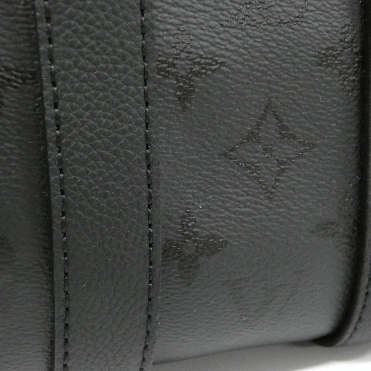 ルイヴィトン M28369 バッグ