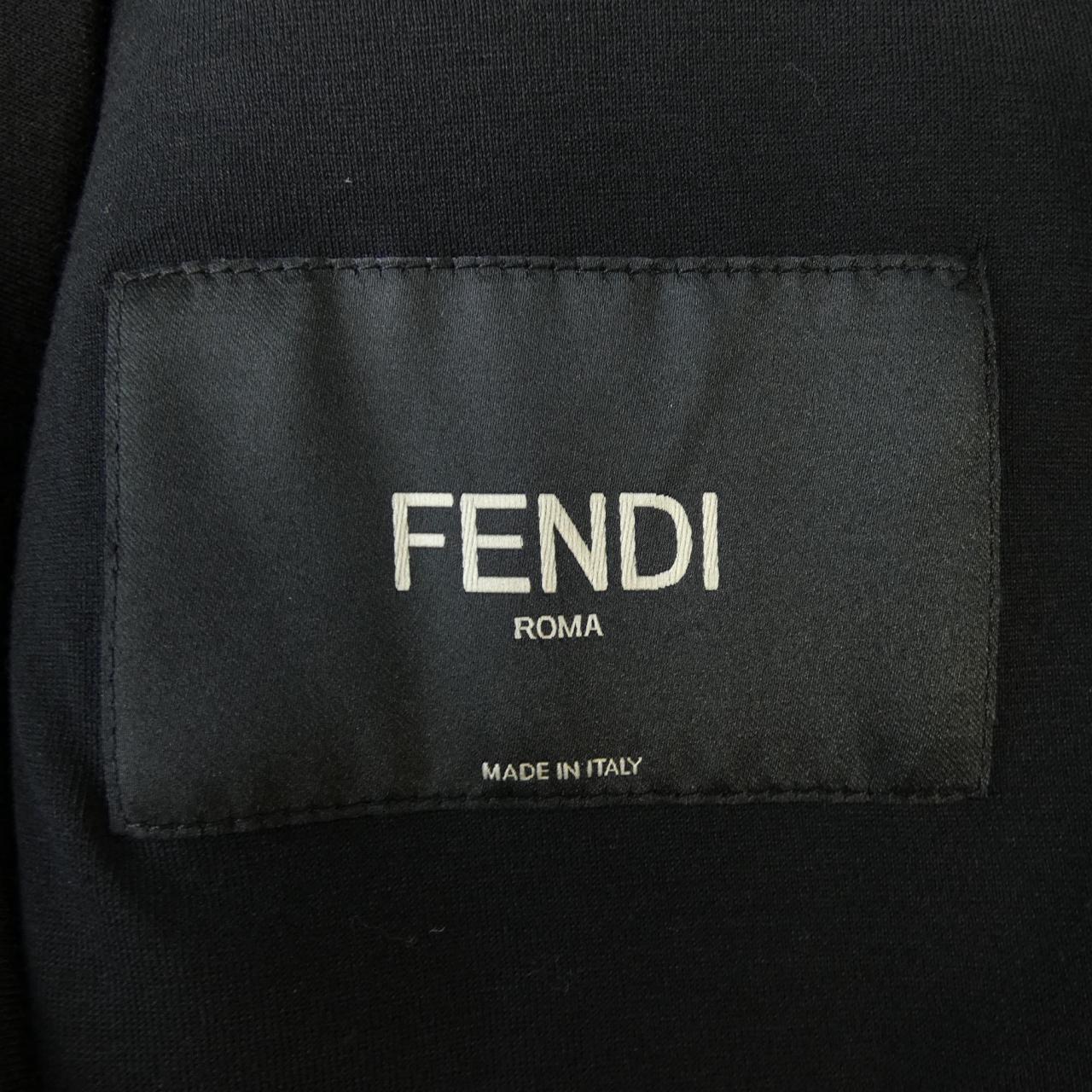 フェンディ FENDI FW0907 A0WB パーカー