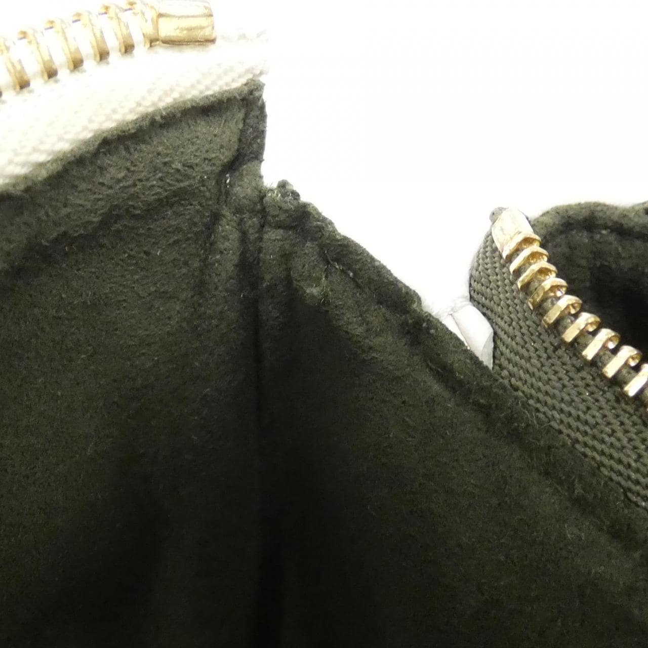 ルイヴィトン クッサン PM M21262 ショルダーバッグ