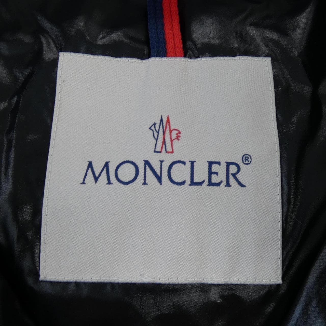 MONCLER蒙克勒羽绒服