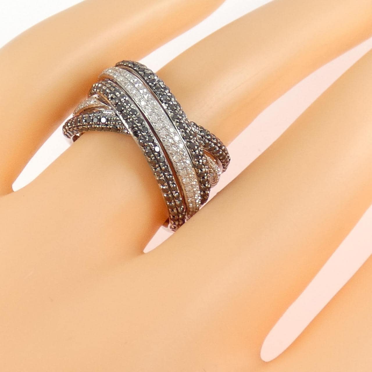 K18WG/K18BG ダイヤモンド リング 1.10CT