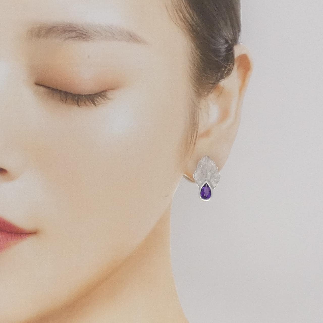 K18WG/K14WG アメジスト ピアス/イヤリング 1.32CT