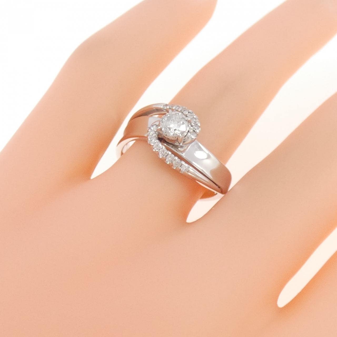 K18WG ダイヤモンド リング 0.30CT