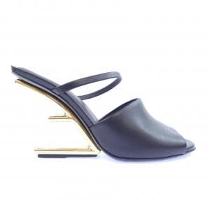 フェンディ FENDI サンダル