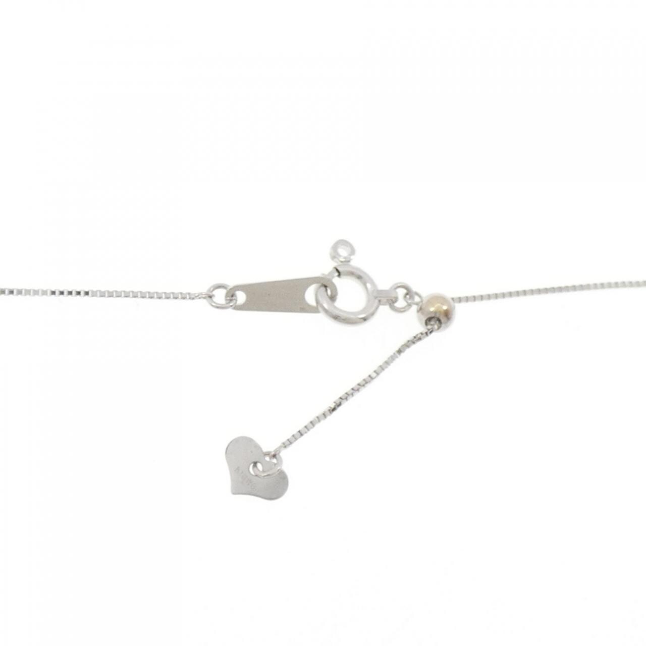 K18WG クロス×フラワー サファイヤ ネックレス 2.10CT