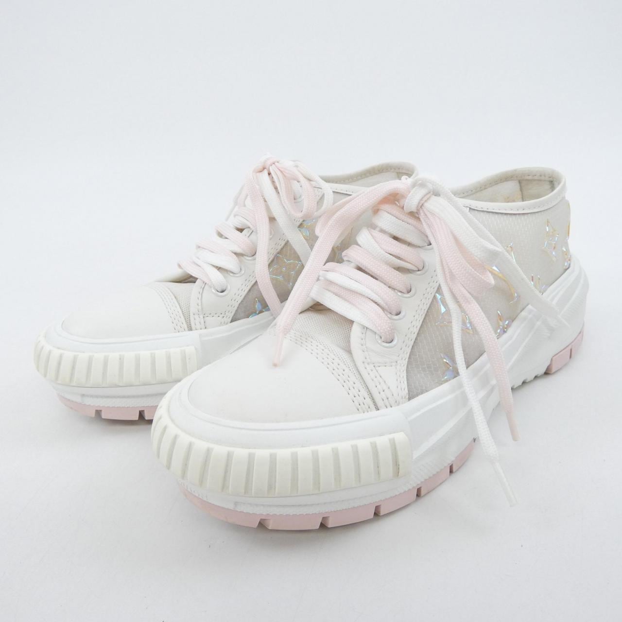 ルイヴィトン LOUIS VUITTON メッシュ LVスクァッドライン スニーカー