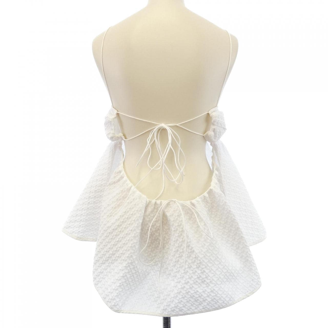 セシリーバンセン CECILIE BAHNSEN トップス