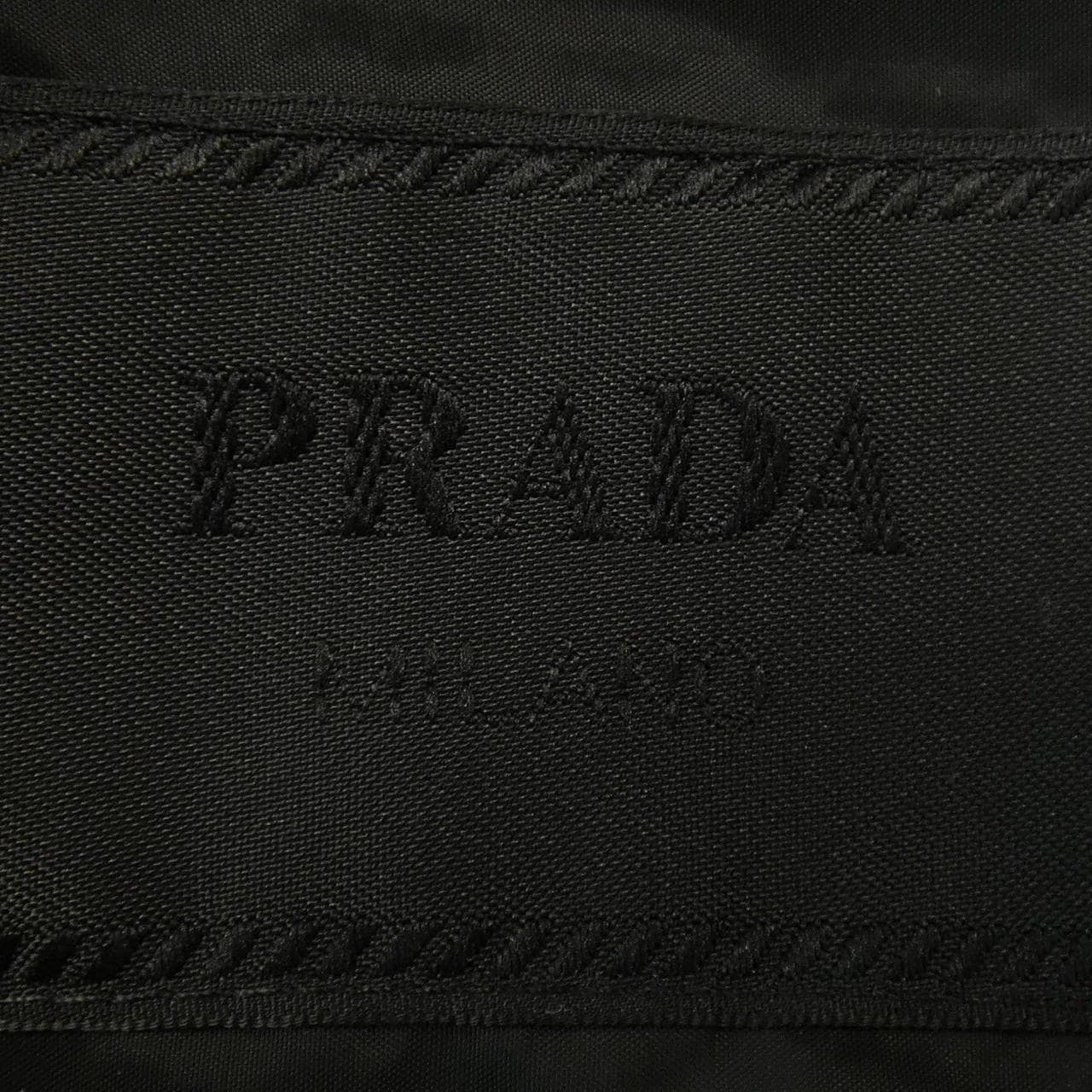 プラダ PRADA トライアングルロゴ SBG224 R232 106O ブルゾン