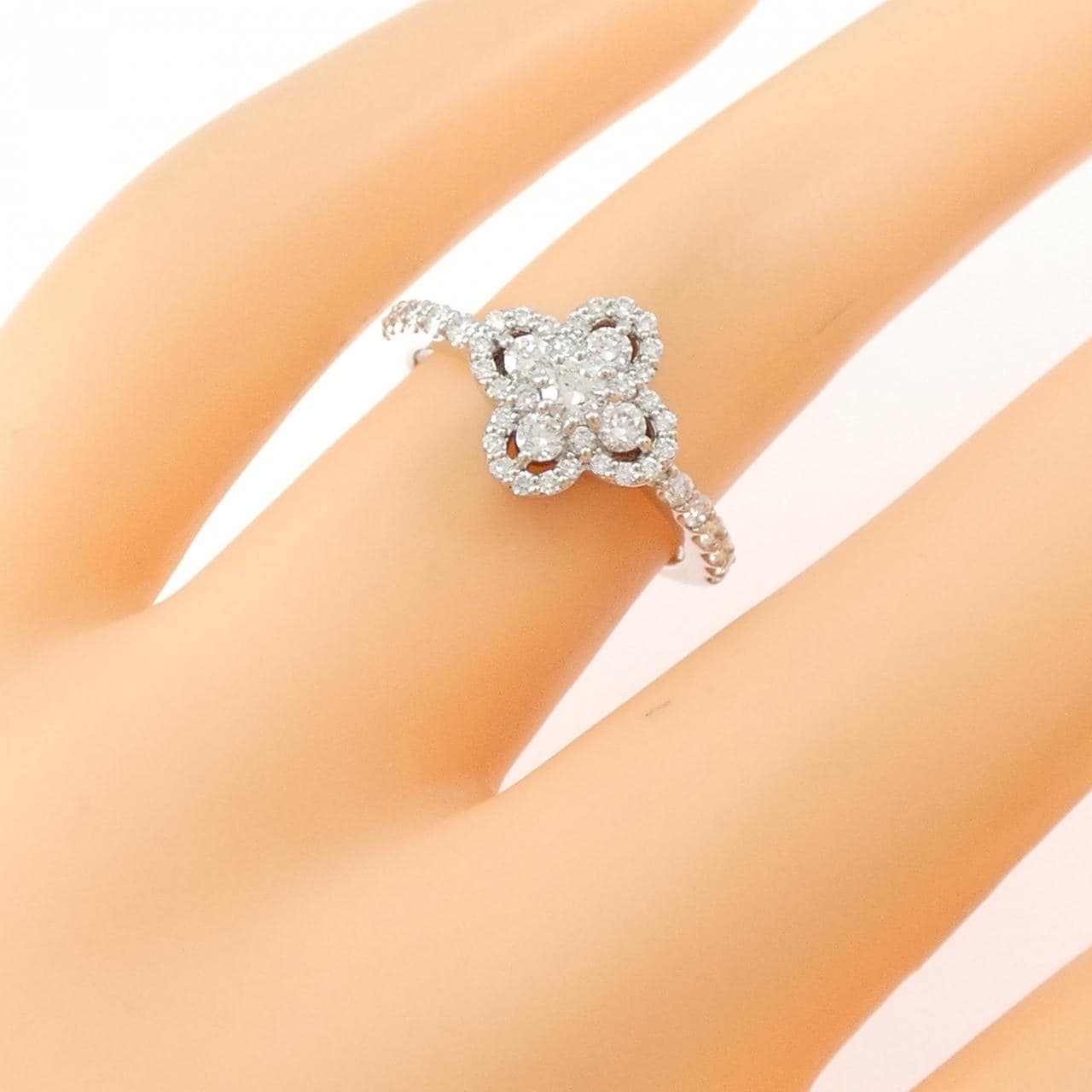 ポンテヴェキオ フラワー ダイヤモンド リング 0.45CT