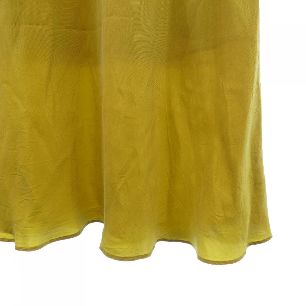 プルミエアロンディスモン 1er Arrondissement スカート