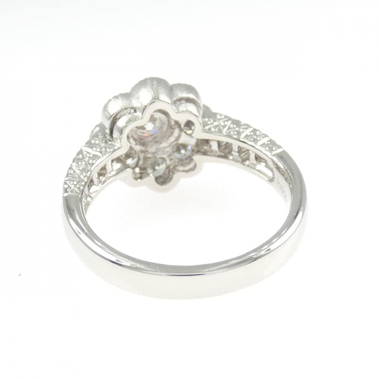 PT900 フラワー ダイヤモンド リング 0.23CT