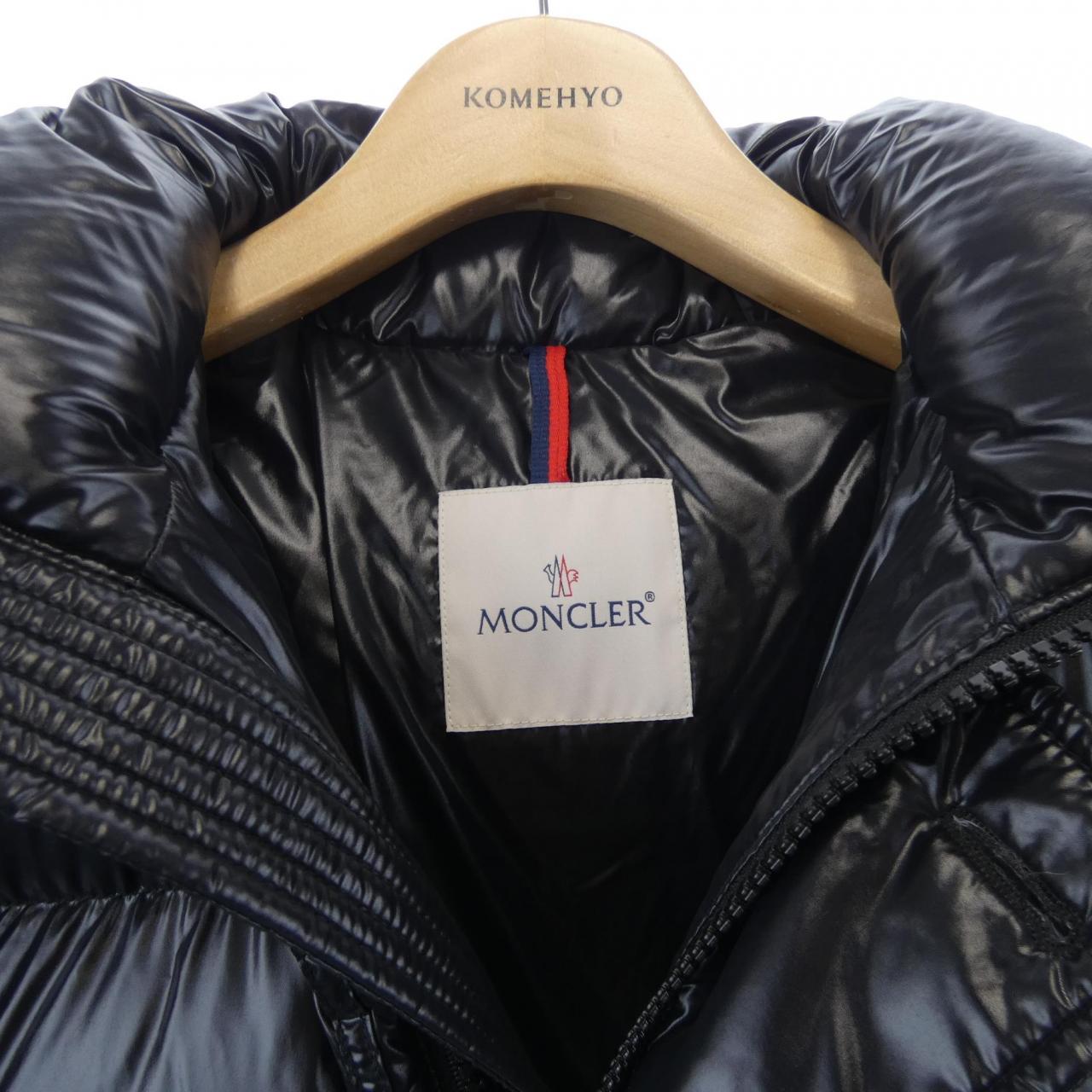 モンクレール MONCLER 68950 ARMORICANO ダウンジャケット