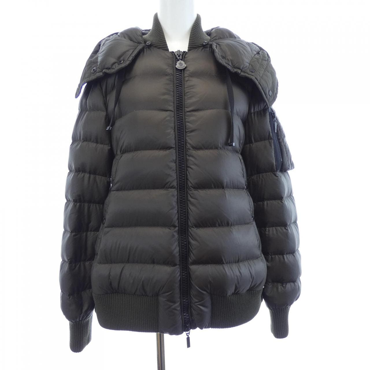 モンクレール MONCLER CHAM ダウンジャケット