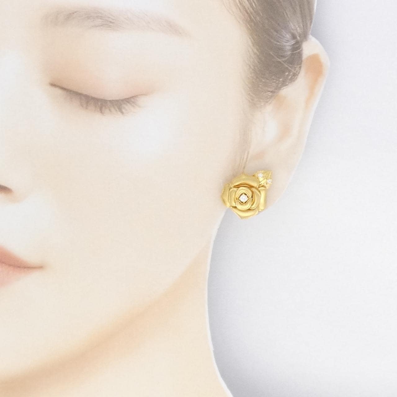 ミキモト ローズ ダイヤモンド イヤリング 0.18CT