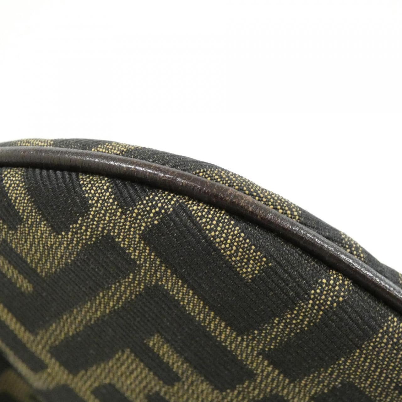 【ヴィンテージ】フェンディ 15886 ショルダーバッグ