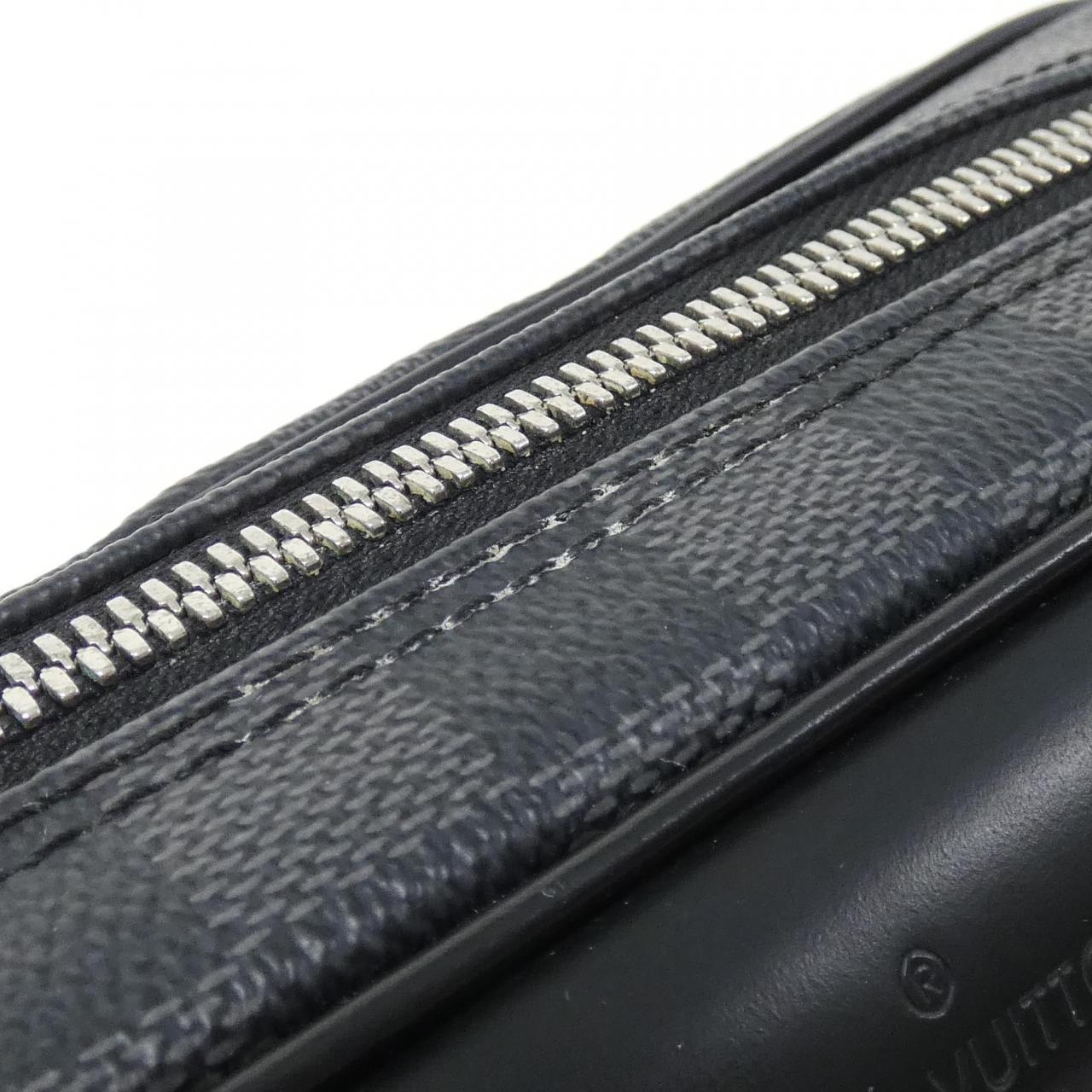 ルイヴィトン ダミエ グラフィット デイトン PM N41408 ショルダーバッグ