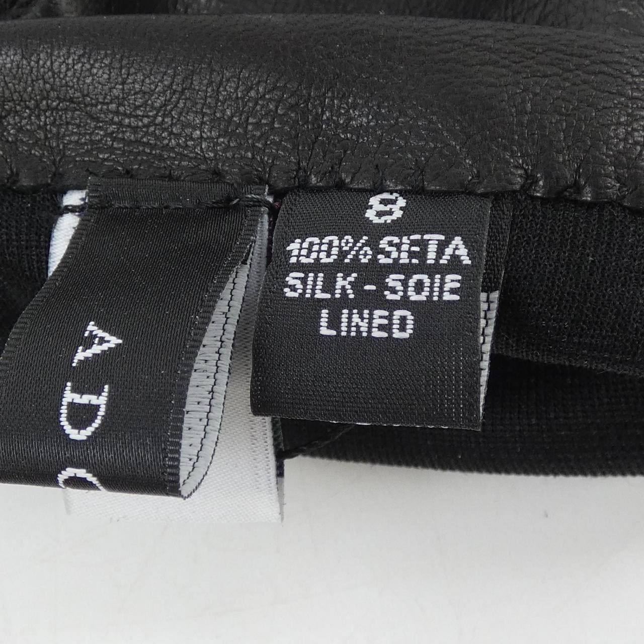 アドーア ADORE GLOVE