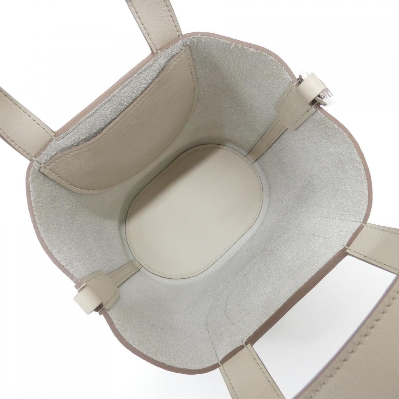 エルメス イン ザ ループ 18cm 084274CK バッグ