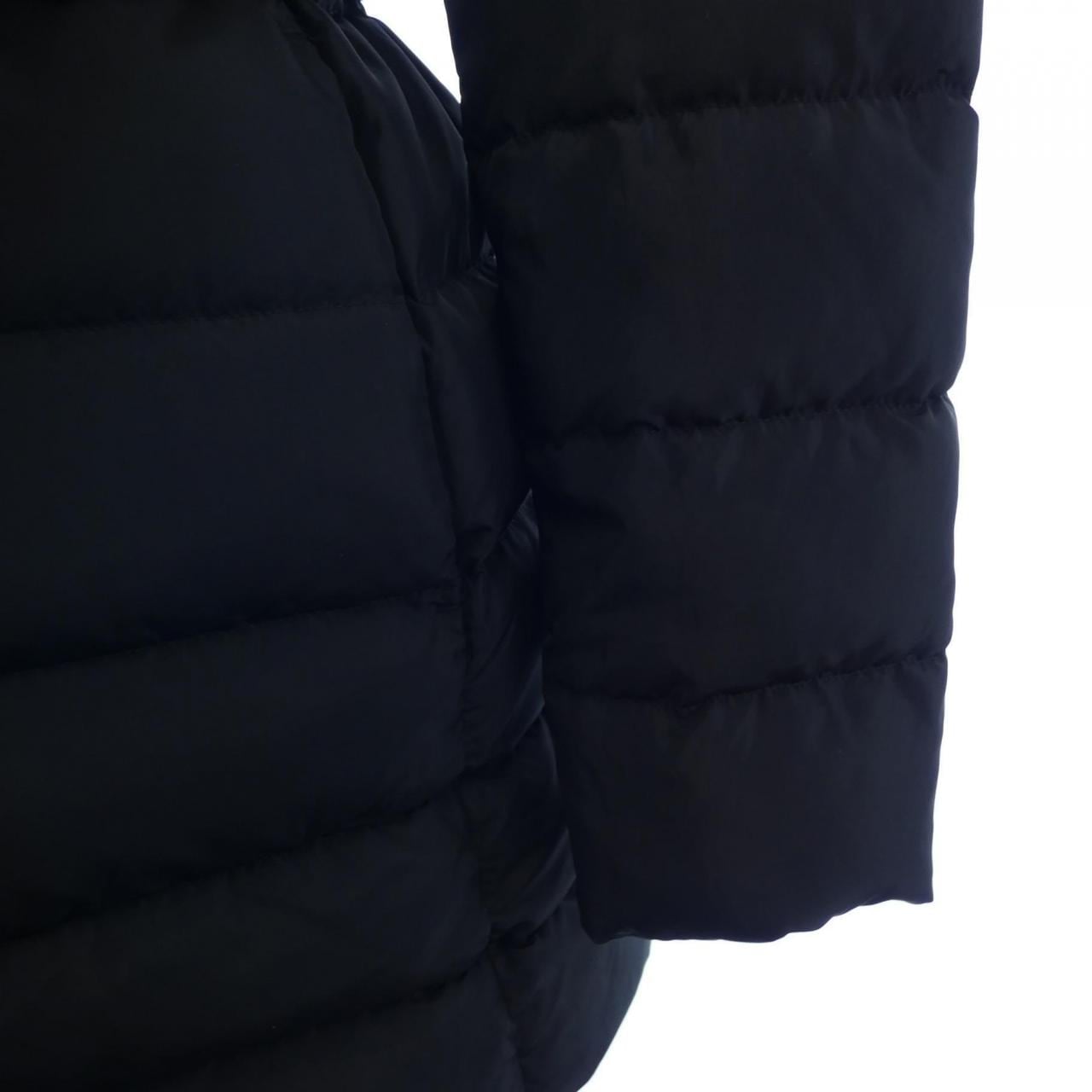 プラダ PRADA トライアングルロゴ 290364 R212 1060 ダウンコート